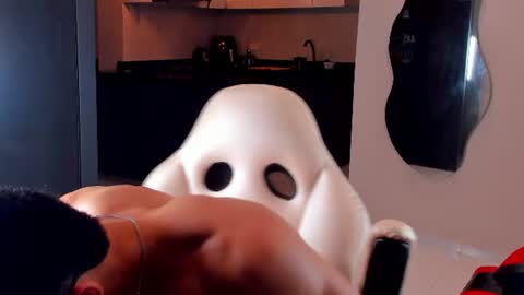 eros_becker_ online show from August 12, 7:33 am