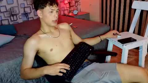 Eros online show from August 14, 11:52 pm
