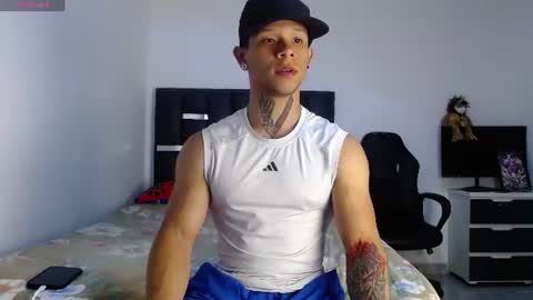 Eros online show from August 10, 4:52 pm