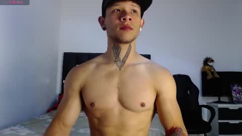 Eros online show from August 13, 6:22 pm