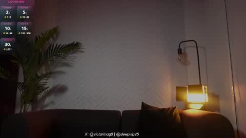 eroswolf online show from July 18, 11:50 pm