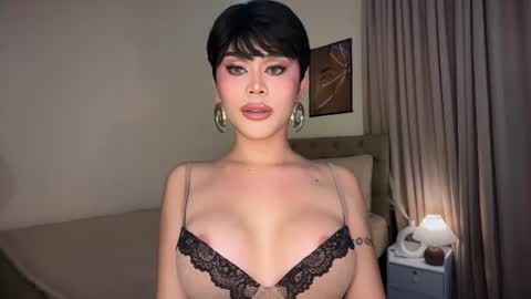 erotictsmonica online show from August 4, 7:55 pm