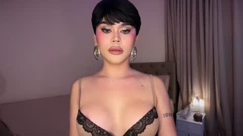 erotictsmonica online show from August 7, 4:40 pm
