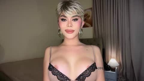 erotictsmonica online show from August 11, 8:33 pm