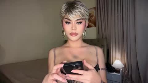 erotictsmonica online show from August 12, 12:57 am