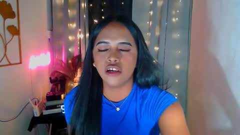 scarlet online show from February 23, 4:28 pm