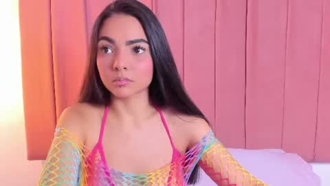 Scarlett online show from August 5, 10:30 pm