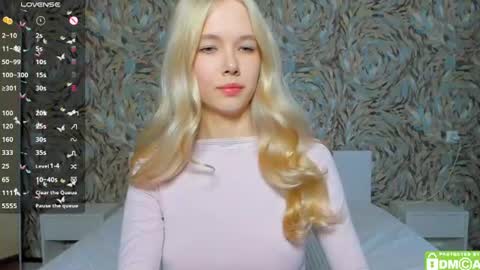 Megan long hair online show from July 19, 6:37 am