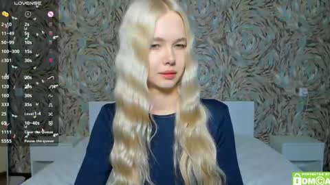 Megan long hair online show from August 13, 6:05 am
