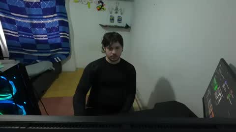 eskol212 online show from July 24, 7:50 pm