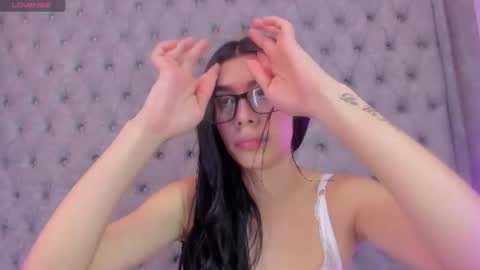 Esmeralda  Belles online show from July 26, 6:02 pm