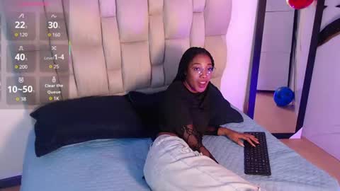 esmeralda_bk online show from June 26, 8:56 pm