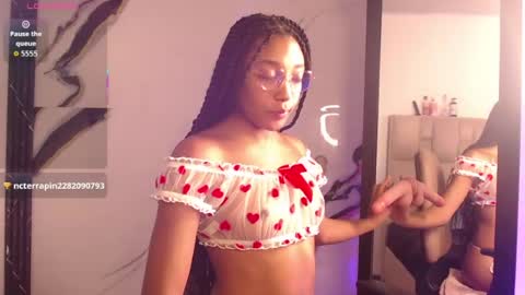 esmeralda_bk online show from July 3, 2:24 am