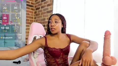 esmeralda_bk online show from August 12, 3:25 pm