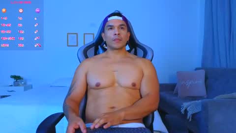 esteban_de_louise online show from August 2, 12:28 am