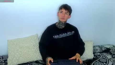 estebanchar_ online show from July 16, 6:30 pm