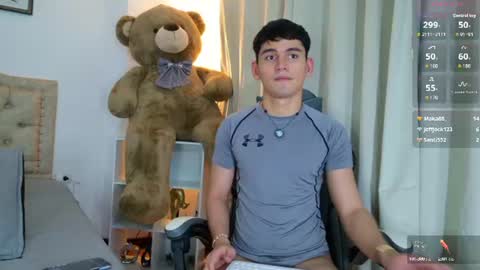 Esteban online show from August 4, 3:31 pm