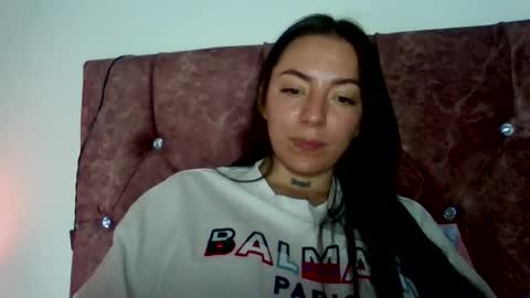 estefa1 online show from August 6, 5:39 am