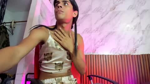 estefani_robles online show from August 14, 7:56 am
