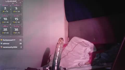 estefany_magic online show from July 19, 5:53 am