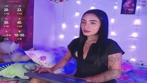 Stefy online show from August 15, 9:30 pm