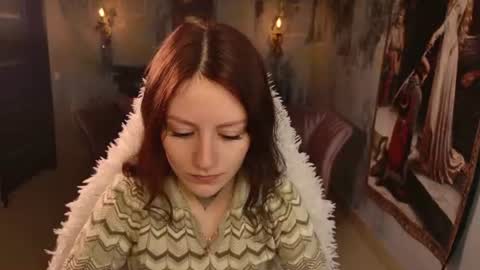 Ester Hernandes or Velira online show from August 8, 6:13 am