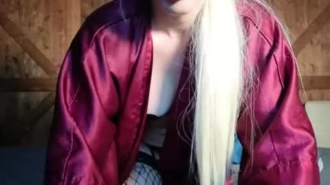Estrella online show from August 14, 5:44 am