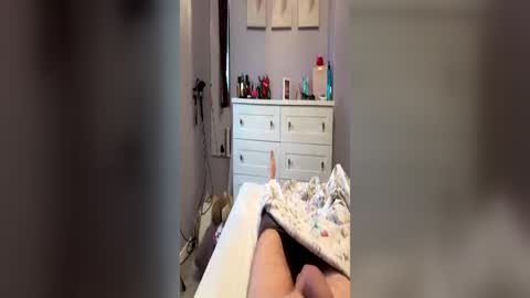 esxguy1 online show from July 2, 5:08 am