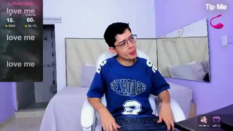 ethan12_ online show from August 13, 3:20 am