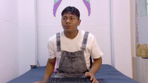 Ethan online show from August 13, 4:04 am
