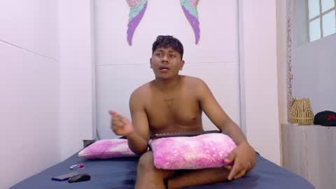Ethan online show from August 13, 5:10 am