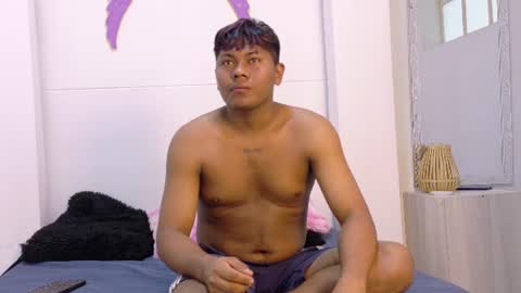Ethan online show from August 14, 3:21 am
