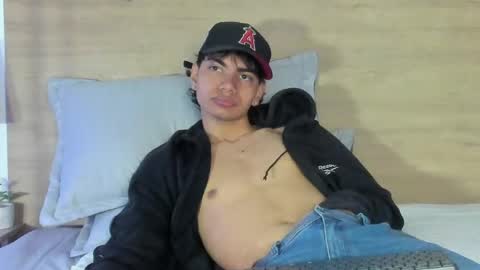 Ethan Bigdick Latino  online show from August 8, 12:16 pm