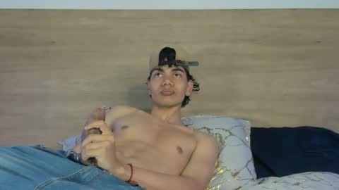 Ethan Bigdick Latino  online show from August 13, 5:49 pm