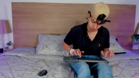 Ethan Bigdick Latino  online show from August 14, 12:20 pm