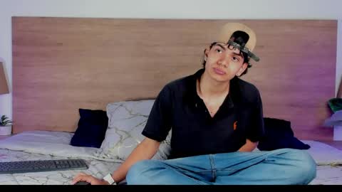 Ethan Bigdick Latino  online show from August 14, 2:32 pm