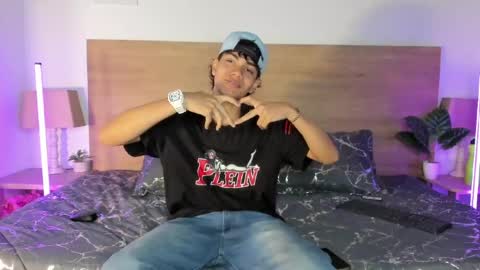 Ethan Bigdick Latino  online show from August 15, 11:14 am