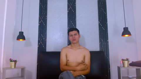Ethan Brooks  online show from August 5, 11:03 pm