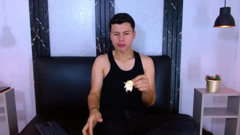 Ethan Brooks  online show from August 6, 7:13 pm