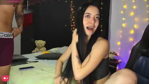  Chloe  Ethan  online show from July 27, 9:04 am