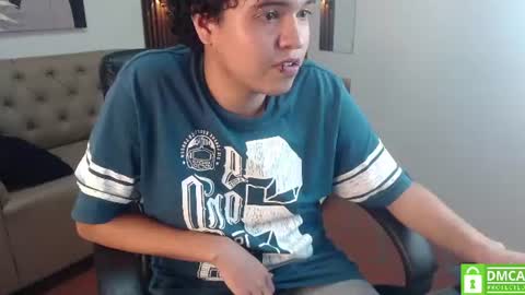 E T H A N online show from August 13, 1:08 am