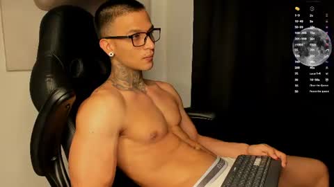 Ethan devis online show from August 3, 8:27 pm