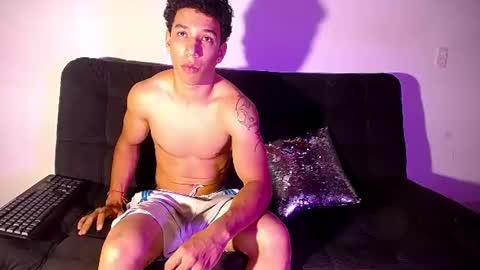 ethan_noir online show from August 5, 2:31 am