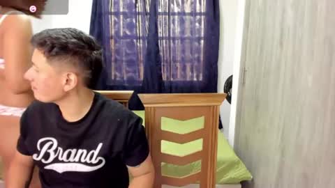 ethanandzoe online show from August 7, 7:14 pm