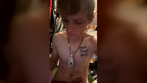 ethanbmx2001 online show from May 6, 3:57 pm