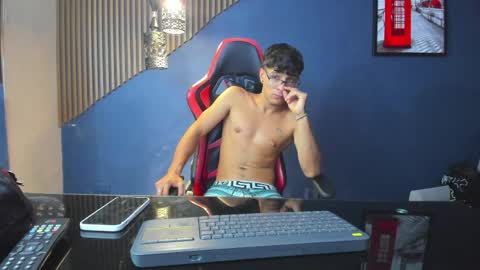 EthanCarter online show from April 3, 12:08 am