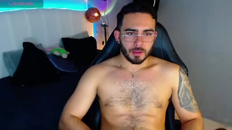 Ethan online show from August 6, 9:47 pm