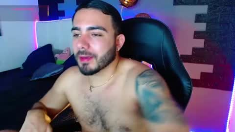 Ethan online show from August 10, 8:54 pm