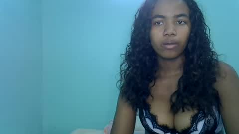 Dinah online show from August 14, 7:45 am