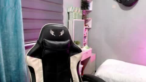 Camille online show from August 3, 4:58 pm